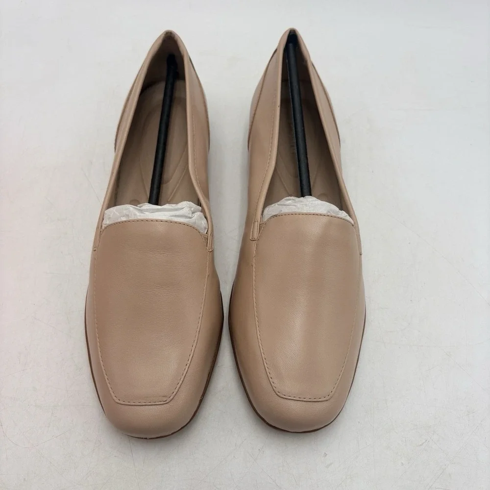 Easy Spirit DeVitt Loafers Women's 9.5M Light Natural Comfort Shoes New